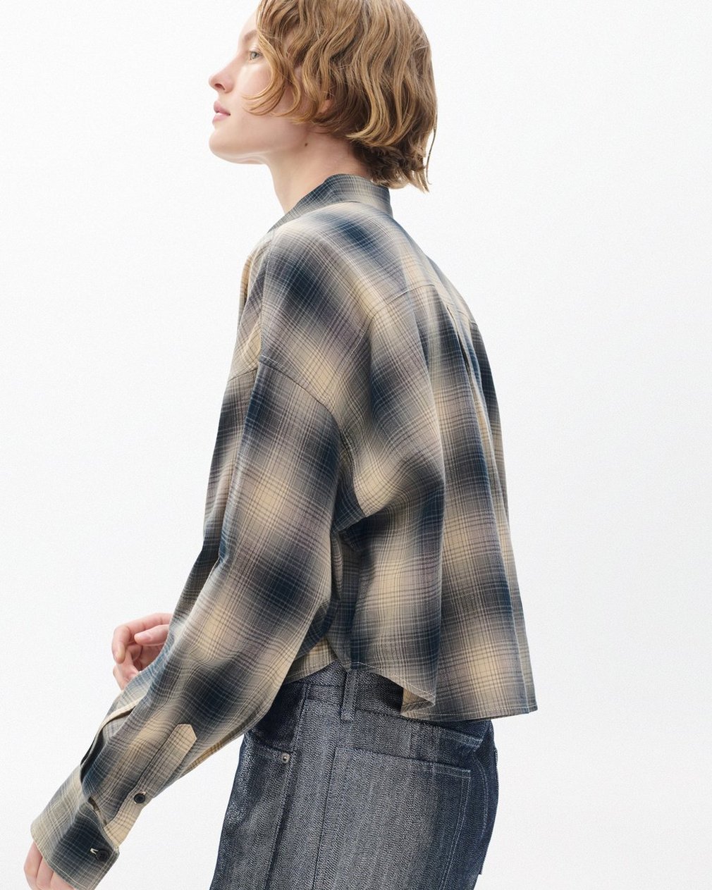 Marin Cropped Plaid Shirt - Navy Plaid - Image 7