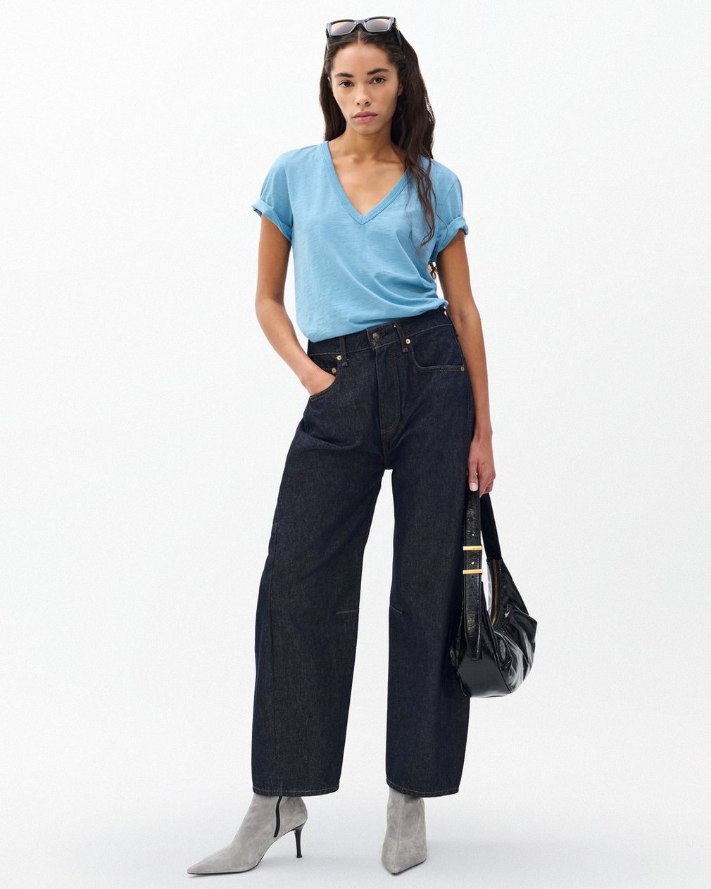 The Slub Vee - Fog Blue - Image 3