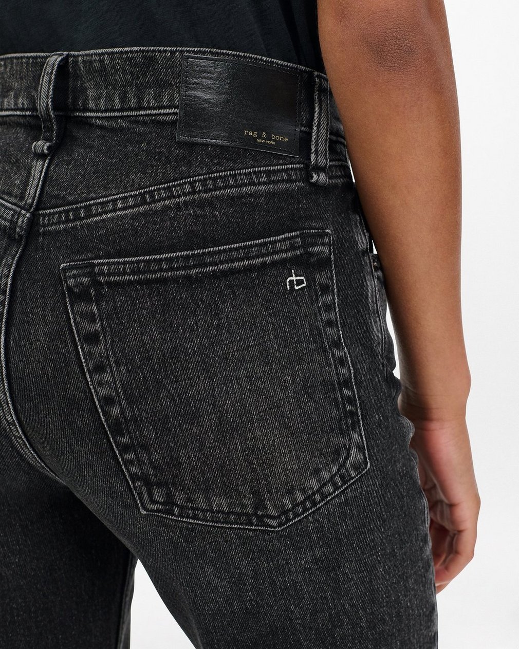 Harlow Ankle Straight Jeans - Cinder - Image 5