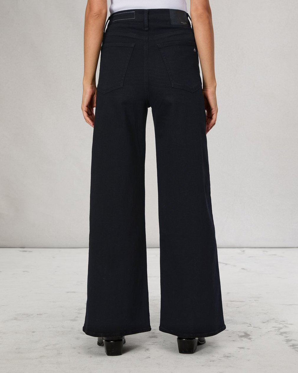 Flexi Sofie Ankle Wide-Leg Jean - Black - Image 5