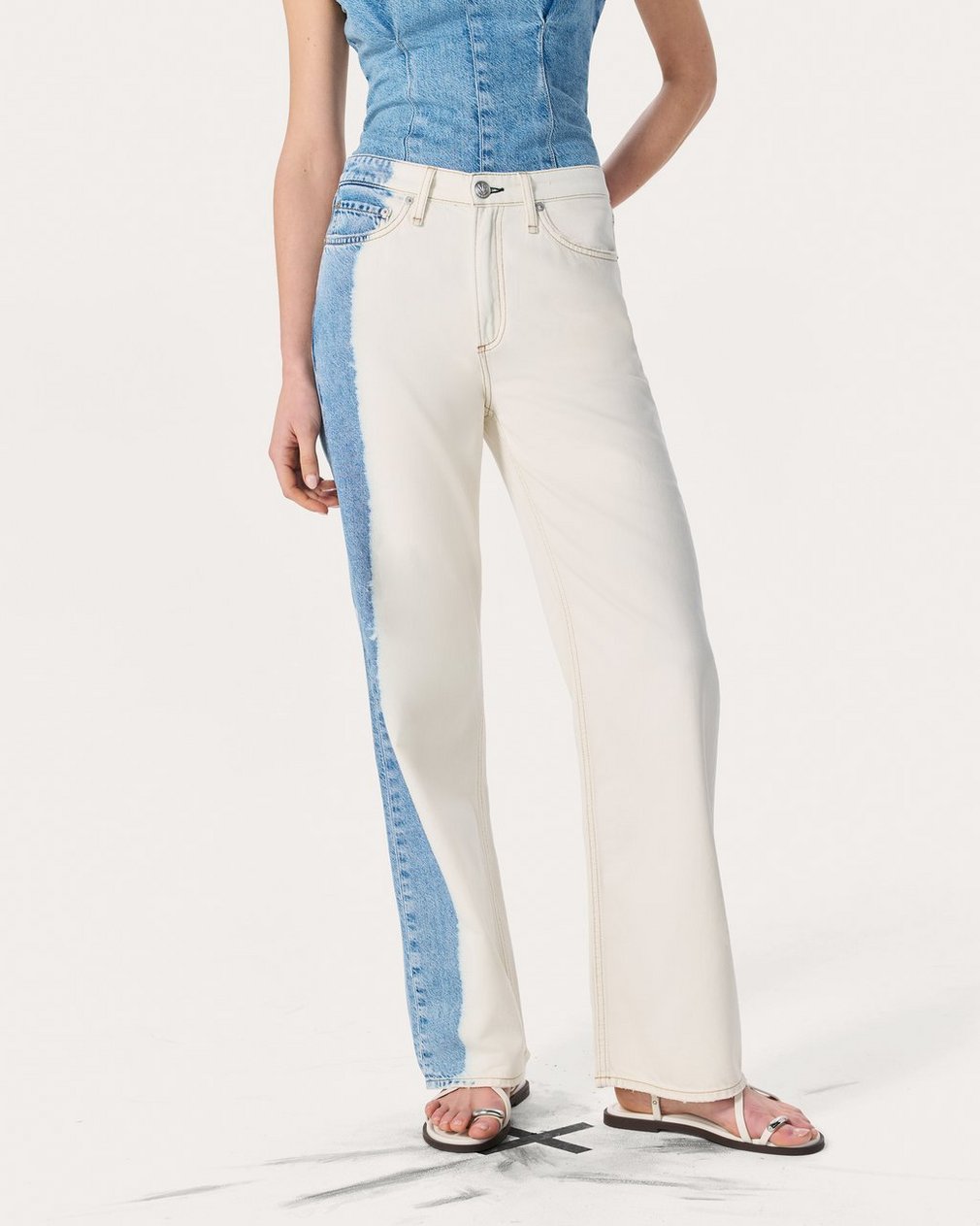 Logan Wide-Leg Jeans - Bleach Stripe - Image 3