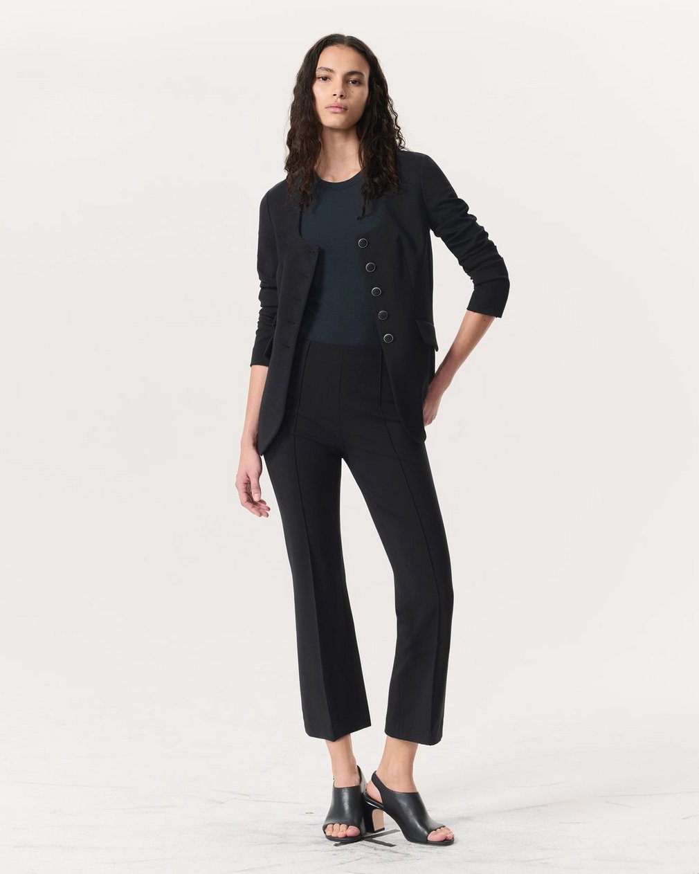 Roslyn Scoop-Neck Blazer - Black - Image 4