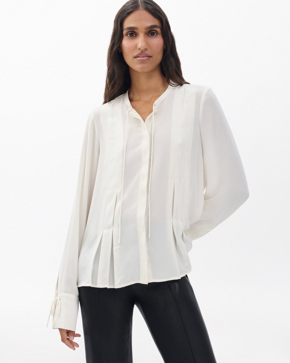 Arden Pleated Blouse - Ivory - Image 4