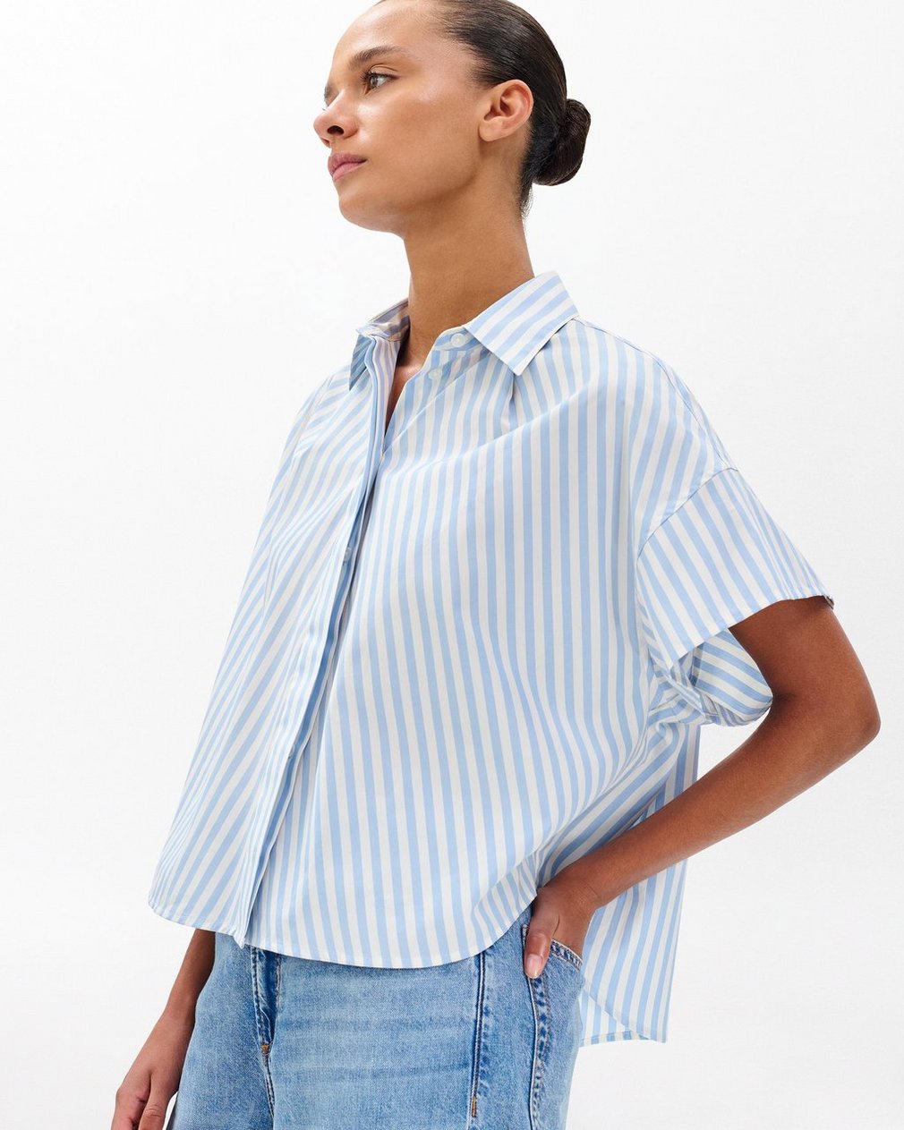 Martha Striped Short-Sleeve Shirt - Light Blue Stripe - Image 4
