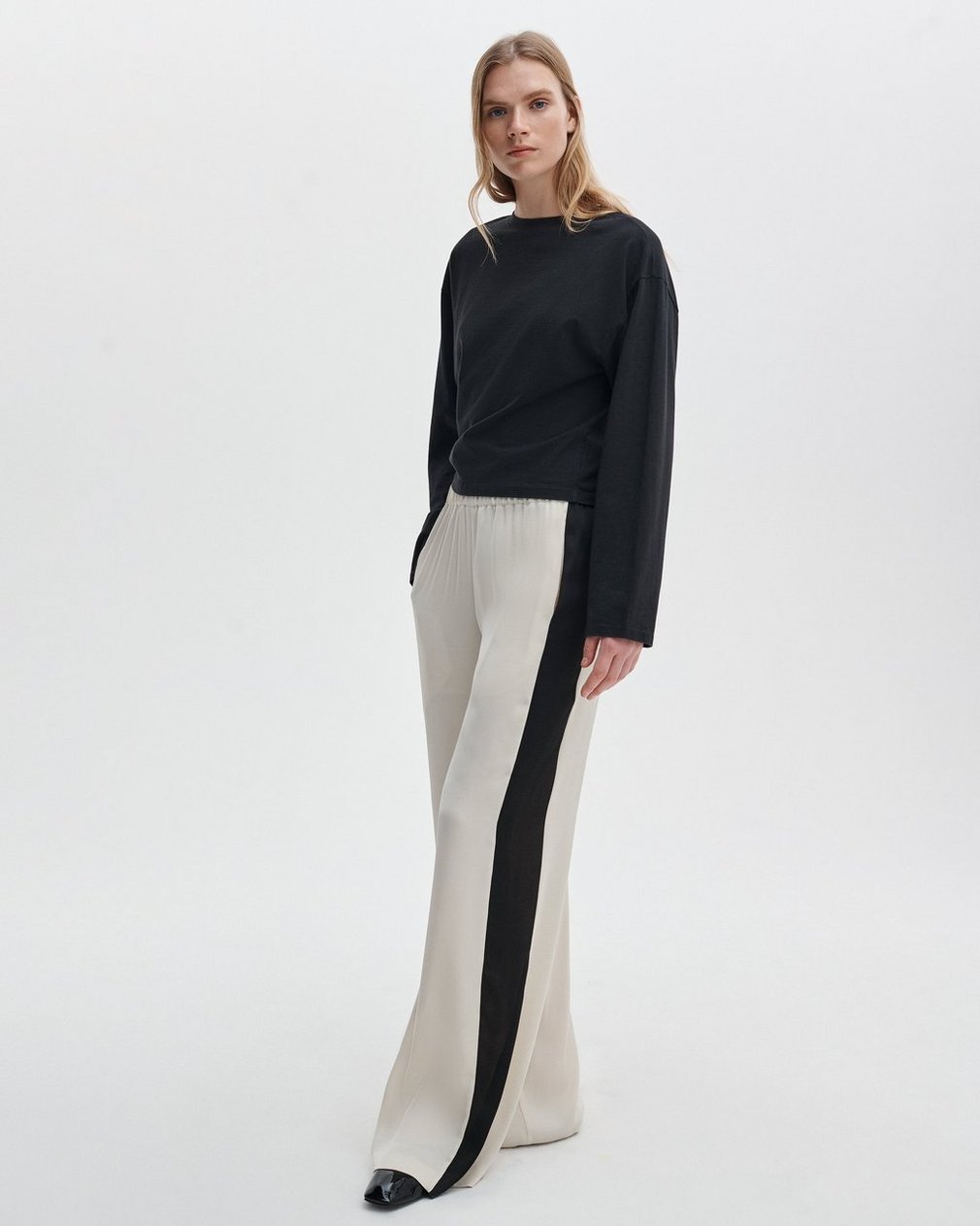 Kelly Boxy Long-Sleeve Tee - Black - Image 3