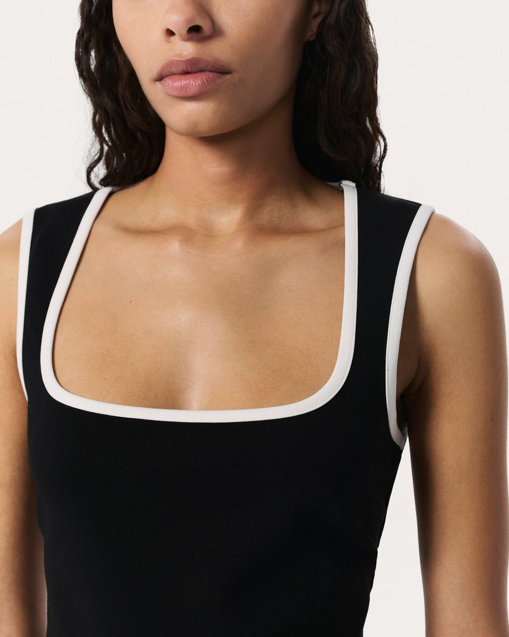 Irina Sport Tank Top - Black - Image 4