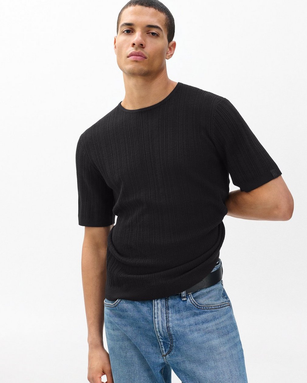 Crawford Wool-Cashmere Sweater Tee - Black - Image 4