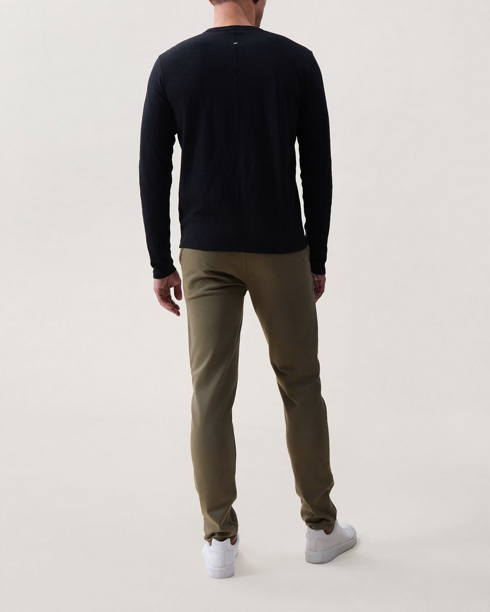 Classic Slub Cotton Long-Sleeve Tee - Black - Image 2